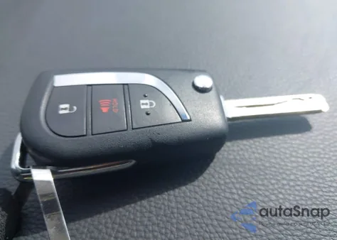 2019 Toyota Rav4 Le z USA, uszkodzony, nr VIN JTMH1RFV1KD035603